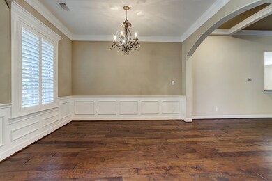5123 E Jerad Dr, Houston, TX 77018 - photo 3