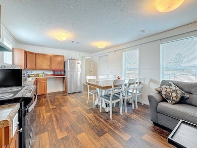 3503 58th Ave N unit 48, Saint Petersburg, FL 33714 - photo 6