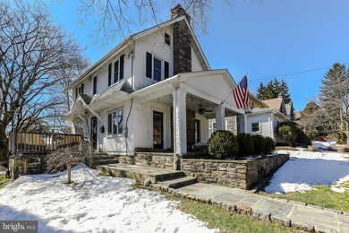 521 E Manoa Rd, Havertown, PA 19083 - photo 3