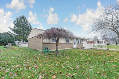 2020 Sioux Dr, Circleville, OH 43113 - photo 3