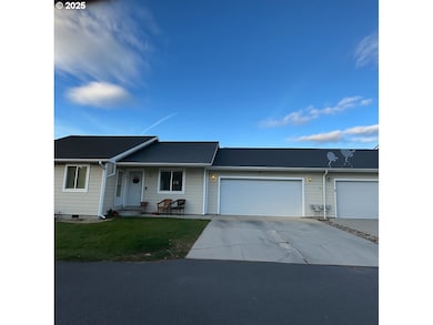 3060 Elm St, Baker City, OR 97814 - photo 2