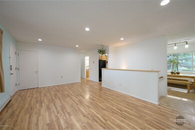 13352 Diggins Dr-7