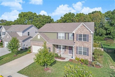 Beautiful, tree lined lot