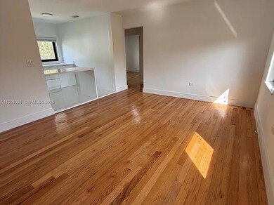 430 Malaga Ave unit 2, Coral Gables, FL 33134 - photo 4