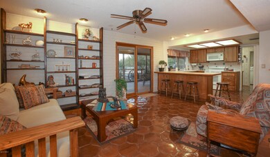 Ave De Carlotta - Family Room