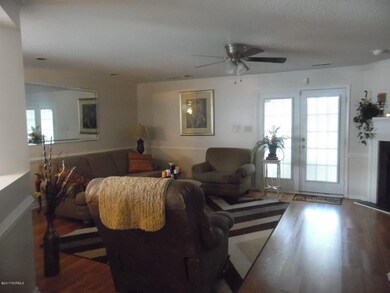 609WeathervaneSAM_4062