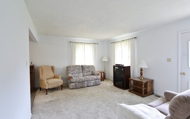 1027 W Dresden Dr, Morris, IL 60450 - photo 6