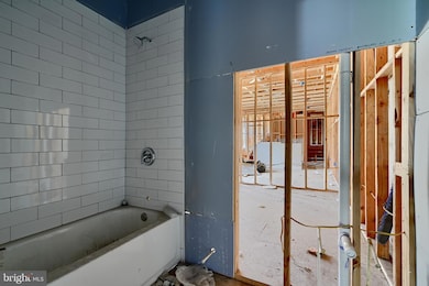 1520 Poplar Grove St, Baltimore, MD 21216 - photo 5