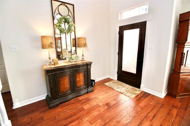 1305 Merriewood Dr, Friendswood, TX 77546 - photo 2