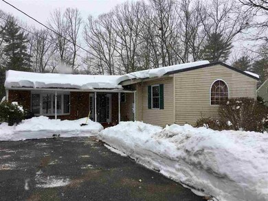 57 Oaktree Rd, Auburn, NH 03032 - photo 4