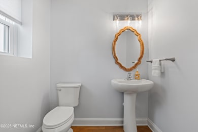 07-Half Bath