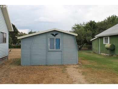 271 N Cozart St, Prairie City, OR 97869 - photo 3