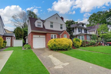 62 Herman Blvd, Franklin Square, NY 11010 - photo 6