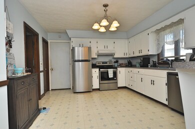 Kitchen 5