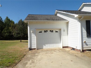 ! car attached garage