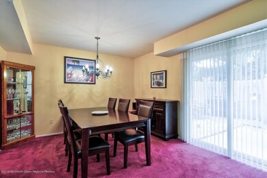 09-Dining Room