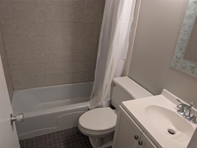 The Homestead Owners Corp unit 311, Hartsdale, NY 10530 - photo 4