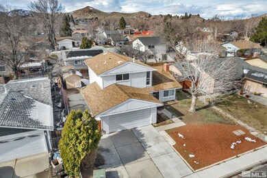 876 Glen Molly Dr, Sparks, NV 89434 - photo 2