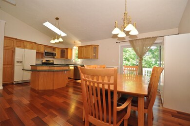 80 Barrett St, Manchester, NH 03104 - photo 5