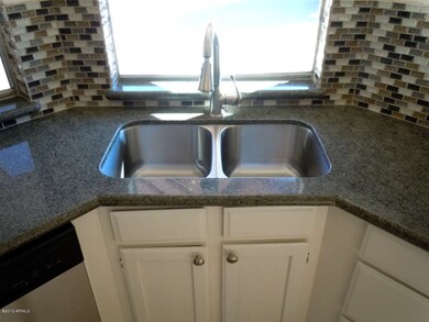 Kitchen 4