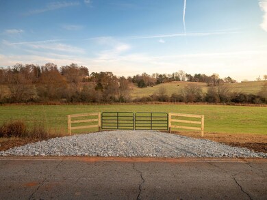 05 Concord Church Rd unit 5, Pickens, SC 29671 - photo 2