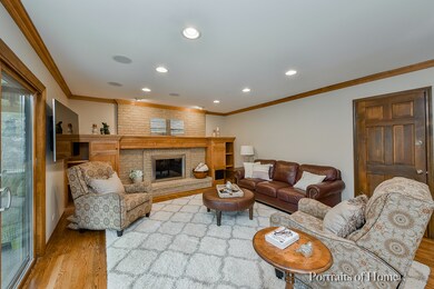 1150 Palm Ct, Naperville, IL 60540 - photo 5