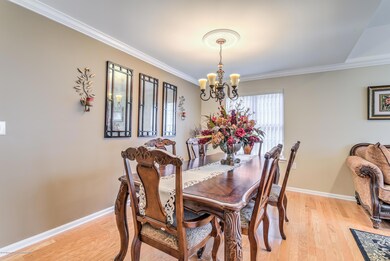 006_DINING ROOM