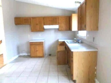 500 Twin Brook Ln, Coventry, RI 02816 - photo 6