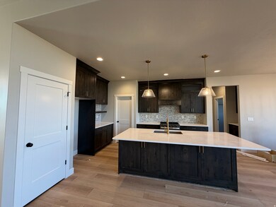 3198 S 4950 W unit 29, West Haven, UT 84401 - photo 5