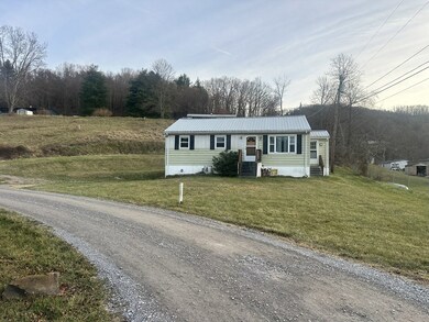 126 R L Ln, Bluefield, WV 24701 - photo 6