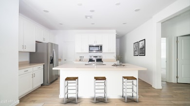 897 S 151st Ln-8.scene