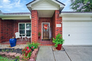 13631 Country Hill Ct, Tomball, TX 77375 - photo 5