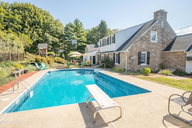 908 Hillcrest Ln, Lewisburg, PA 17837 - photo 7