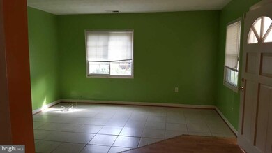 4304 51st St, Bladensburg, MD 20710 - photo 2