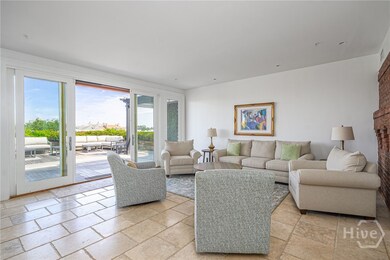 2 E Perry Ln unit s A, B and C, Savannah, GA 31401 - photo 7