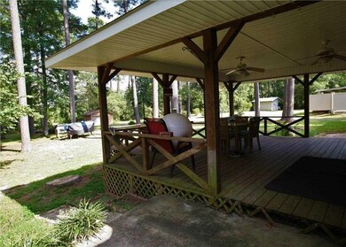 486 Edgewood Dr, Pineville, LA 71360 - photo 4