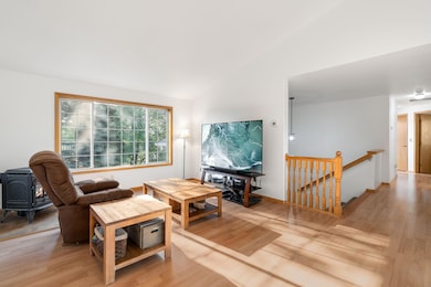 3147 NE Purcell Blvd