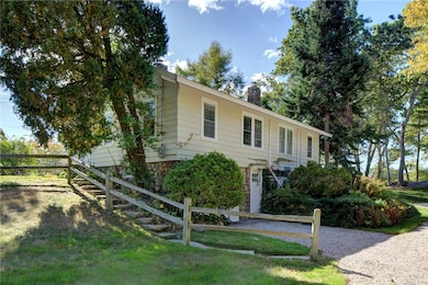 346 Post Rd, Westerly, RI 02891 - photo 2