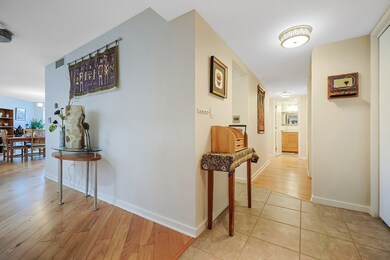 320 Place Ln unit 320, Woburn, MA 01801 - photo 2