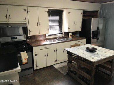 1214 Julia St, New Iberia, LA 70560 - photo 4