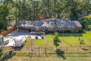 335 Oberlin Ct, Fayetteville, NC 28303 - photo 2