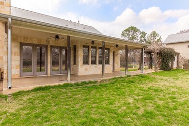 310 Frederick Rd, Fredericksburg, TX 78624 - photo 3