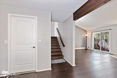 14-Dining Room-ELKO9589