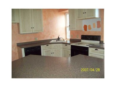 20 Vinton St, Johnston, RI 02919 - photo 5