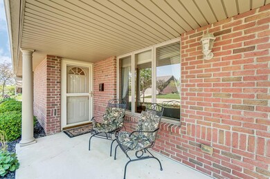 825 Hickory Hill Dr, Marysville, OH 43040 - photo 2