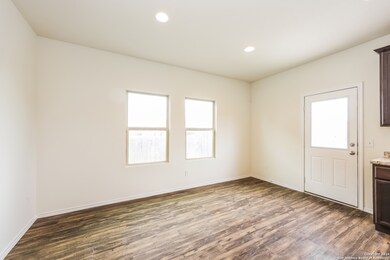 3618 Seco Tierra, San Antonio, TX 78223 - photo 6