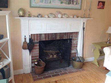 16 Pinehurst Dr, Buzzards Bay, MA 02532 - photo 7