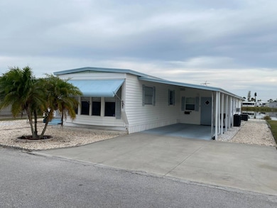 1654 Moonraker Dr unit 327, Ruskin, FL 33570 - photo 2