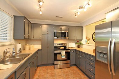 2741 Jobee Dr (11)0011