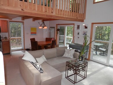 8 Canoochee Ct, Lake Ariel, PA 18436 - photo 3